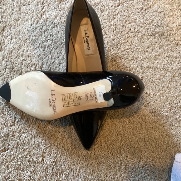 LK Bennett Black Patent Kitten Heel Pumps size 36 NEW - Picture 7 of 7